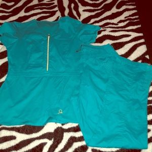 Brand new jaanuu scrubs